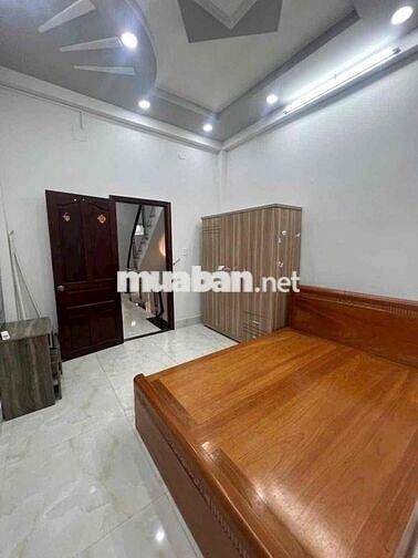 Cho Thuê nhà mặt Tiền 4pn, 3 wc giá chỉ 10 triệu