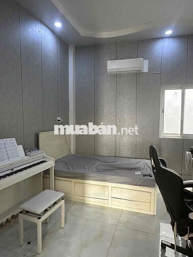 Cho Thuê nhà mặt Tiền 4pn, 3 wc giá chỉ 10 triệu