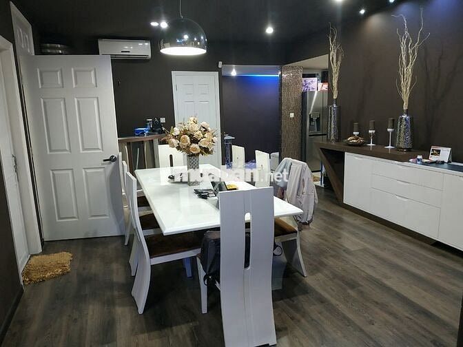 HÀNG HIẾM  - PHÚC YÊN 3PN 3WC RỘNG 122M2 TẦNG CAO GIÁ SỐC 12 TRIỆU