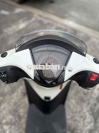 Honda SH Ý SM105 Trắng Ý
