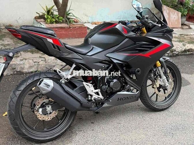 Honda CBR150R 2021 Đen 3000 km