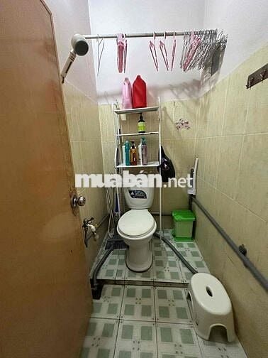 Nhà trống phòng cho thuê có nội thất Bình Lợi