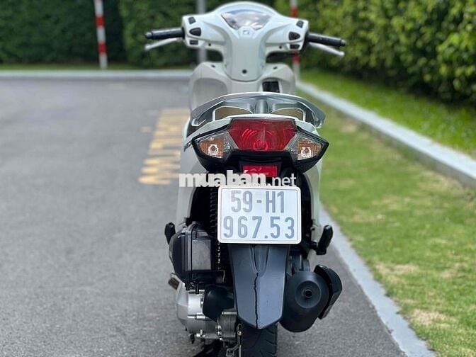 Honda Vision 2020 Bản Đặc Biệt Smartkey Trắng Nâu