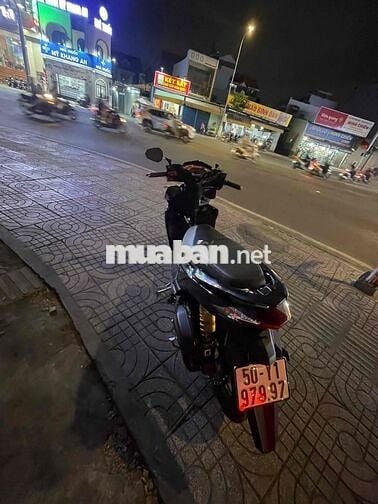 Honda Click 2017 Đen bóng Ohlin SMRT 2 Tay