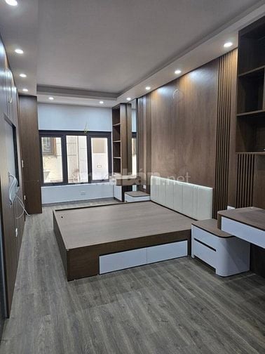 Bán Gấp Nhà đẹp Trường Chinh, Về ở ngay, 32m, 6 tầng, gía 9,5 tỷ 