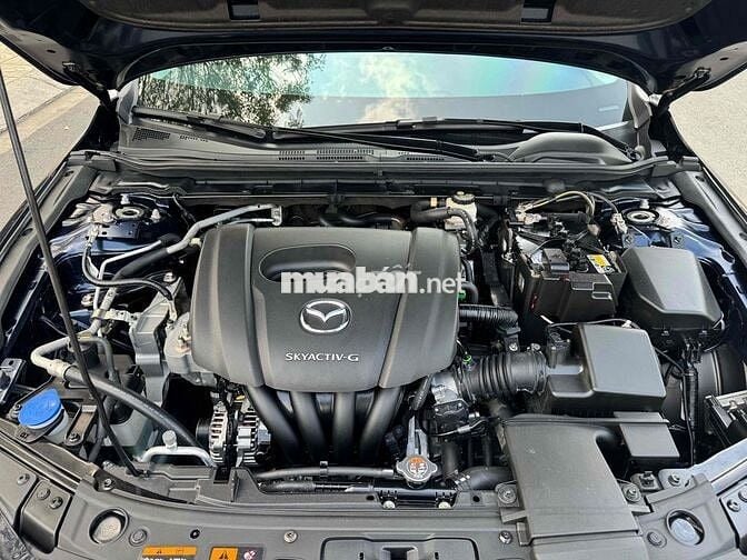 Mazda Mazda 3 1.5 Luxury 2022 42000km Đen