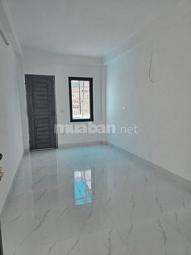 Bán Gấp Nhà đẹp Trường Chinh, Về ở ngay, 32m, 6 tầng, gía 9,5 tỷ 