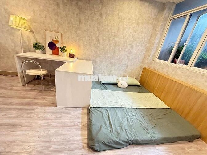 Hơn 5tr - Studio bancol, thang máy - sát chợ Nguyễn Tri Phương