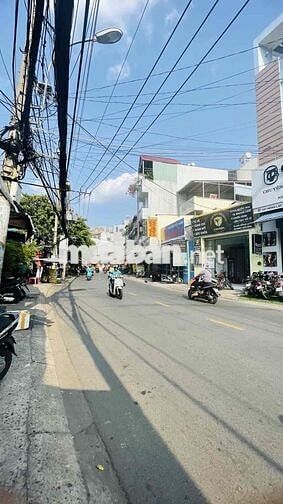 cho thuê nhà mặt tiền kd hồng lạc tân bình. DT: 6m5 x 40m giá 30tr