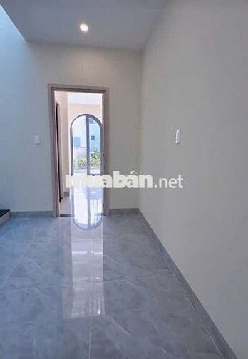 Cho thuê nhà đúc 2 lầu mới đẹp hẻm lớn 5m phường Tân Chánh Hiệp Q12