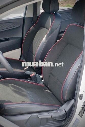 Hyundai I10 Sedan AT 2024 form mới, đăng ký 2025