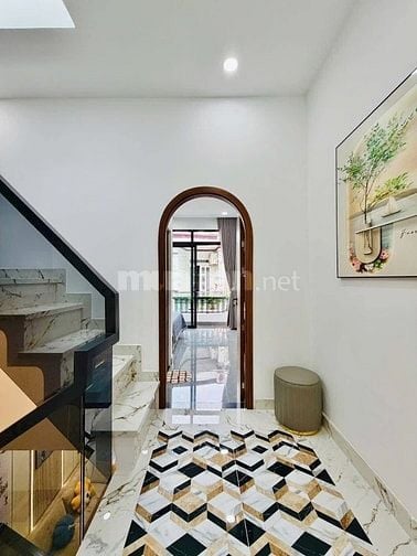 Hiếm Có Khó Tìm! Nhà Nguyễn Du, P.Hạnh Thông 44m², 3PN, Chỉ 2.68 Tỷ