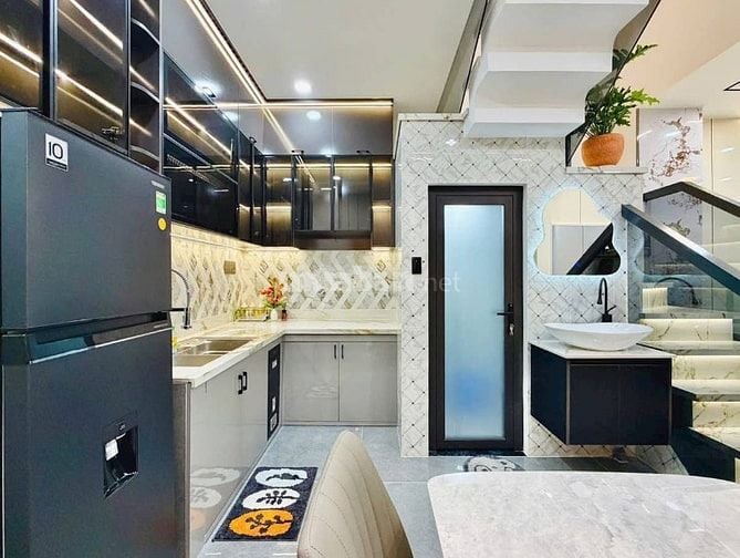 Hiếm Có Khó Tìm! Nhà Nguyễn Du, P.Hạnh Thông 44m², 3PN, Chỉ 2.68 Tỷ