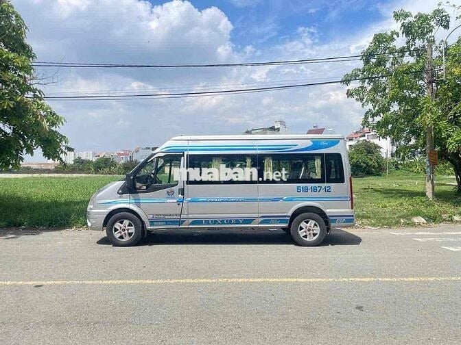 Ford Transit Luxury 2015 Bạc 16 chỗ