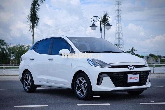 Hyundai I10 Sedan AT 2024 form mới, đăng ký 2025