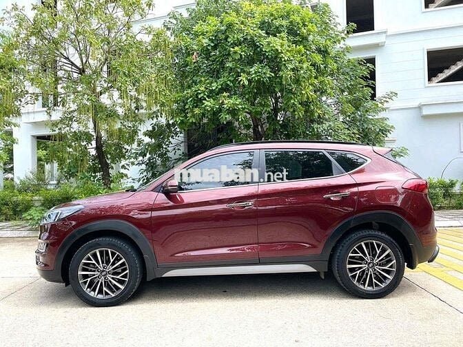 Hyundai Tucson 2.0 ATH xăng đặc biệt sản xuất 2021