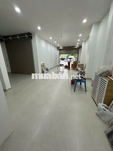 [CHO THUÊ] Mặt Bằng 315m2 Kinh Doanh Sầm Uất - Đường Linh Trung, TĐ