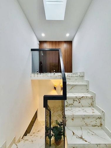 Hiếm Có Khó Tìm! Nhà Nguyễn Du, P.Hạnh Thông 44m², 3PN, Chỉ 2.68 Tỷ