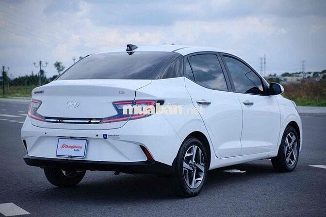 Hyundai I10 Sedan AT 2024 form mới, đăng ký 2025