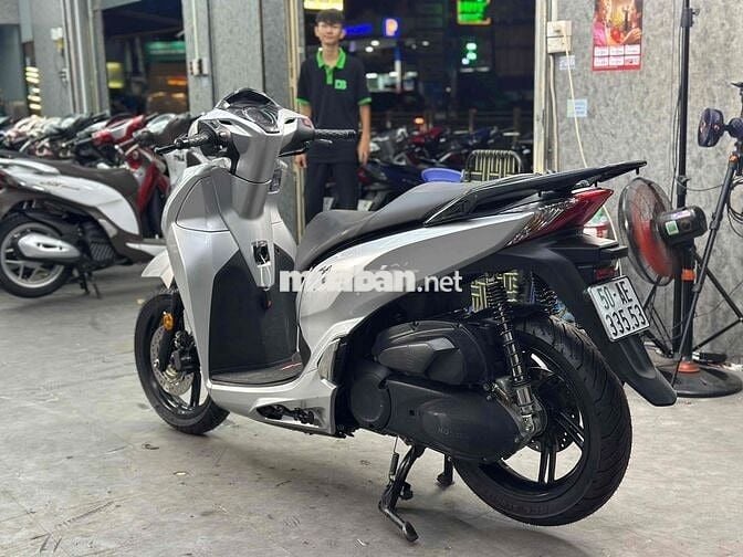 SH300i 2016 máy zin, bao rút hs