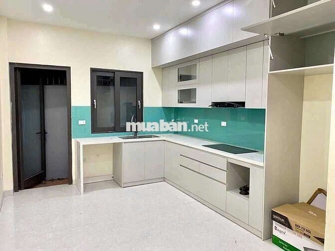 CHO THUÊ NGUYÊN CĂN TẠI NGỌC THUỴ , CHỢ NGỌC THUỴ- 5PN,FULL NỘI THẤT