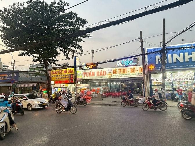🔥 CHO THUÊ NHÀ MT 101 PHẠM VĂN CHIÊU, GÒ VẤP_DIỆN TÍCH: 11m x40m