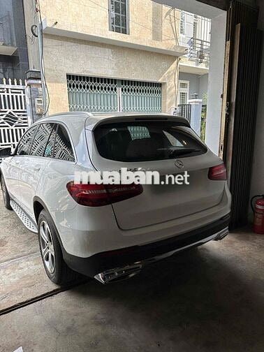 Mercedes-Benz GLC200 2019 Trắng 62000 km