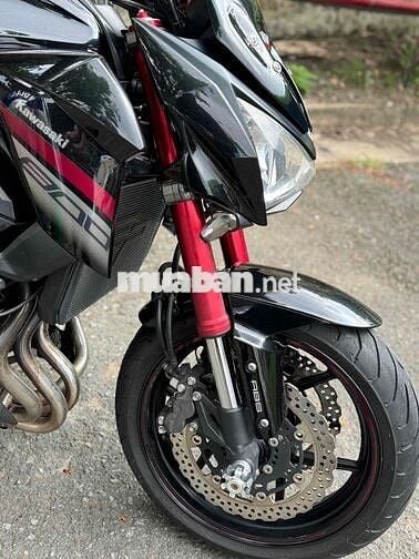 Kawasaki Z800 ABS 2016 Đỏ Candy