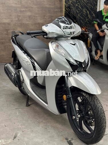 SH300i 2016 máy zin, bao rút hs