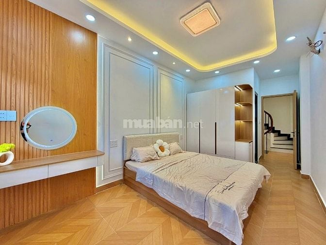 Bán nhà Hẻm Hoàng Văn Thụ, DT 38m2, 4 lầu, 3PN, Mới, Ở liền, 6.25 tỷ
