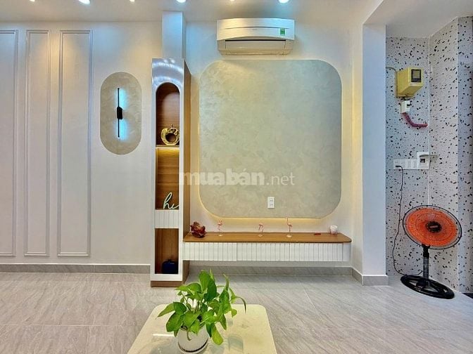 Bán nhà Hẻm Hoàng Văn Thụ, DT 38m2, 4 lầu, 3PN, Mới, Ở liền, 6.25 tỷ