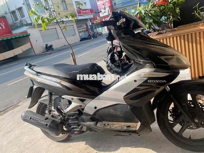 Honda Air Blade 2010 Đen trắng