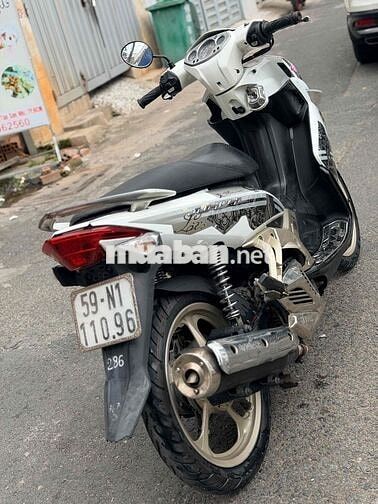 Yamaha Nouvo 4 135cc 2011 Trắng Vàng đồng cũ