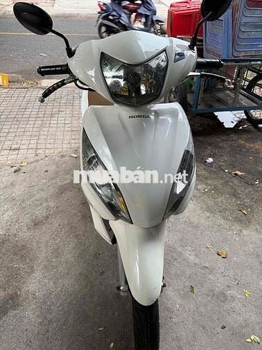 Honda Vision 2013 Trắng
