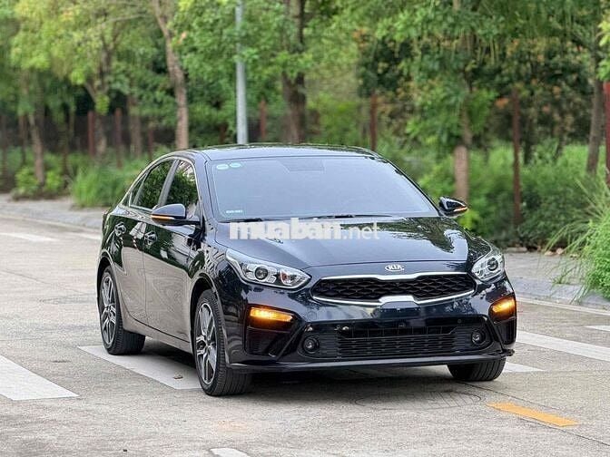 Kia Cerato Luxury 1.6 AT cavansite sản xuất 2021