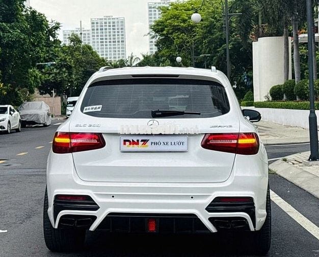 Mercedes GLC200 2018 Trắng 59.000 Miles