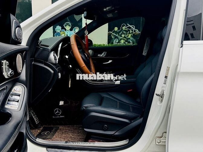 Mercedes GLC200 2018 Trắng 59.000 Miles
