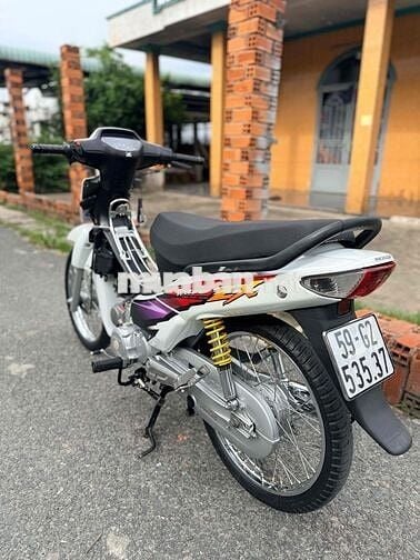 Honda Wave ZX Trắng 12ly54 ipon