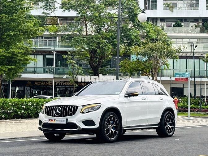 Mercedes GLC200 2018 Trắng 59.000 Miles