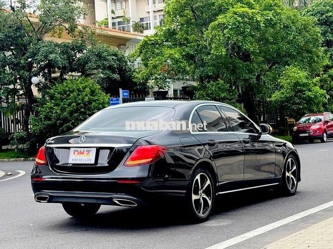 Mercedes-Benz E200 Sport 2019 Đen 1 chủ