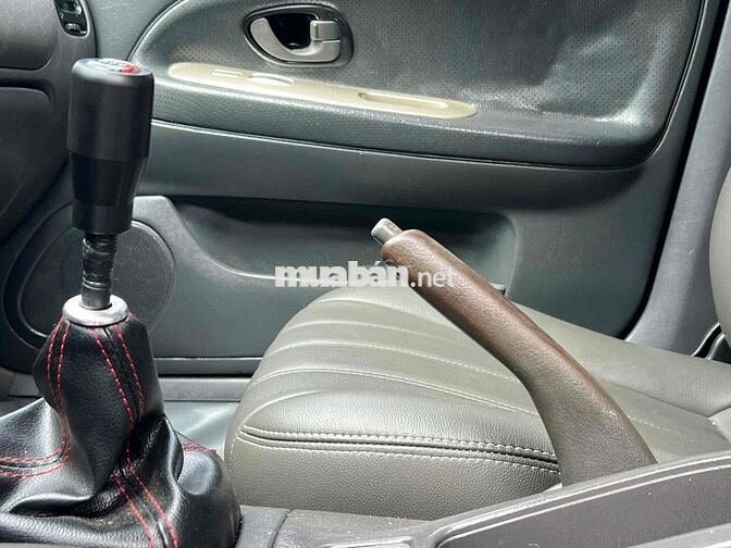 Mitsubishi Lancer 2001 1.6L Số sàn