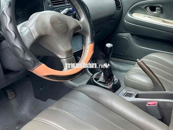 Mitsubishi Lancer 2001 1.6L Số sàn