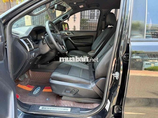 Ford Everest Titanium 2019 Số tự động Đen