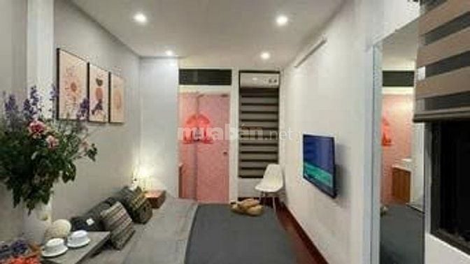 CHÍNH CHỦ CHO THUÊ NHÀ số 9 phố Hàng Gà, phường Hàng Bồ, quận Hoàn Kiế