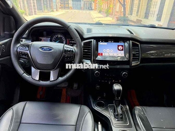 Ford Everest Titanium 2019 Số tự động Đen