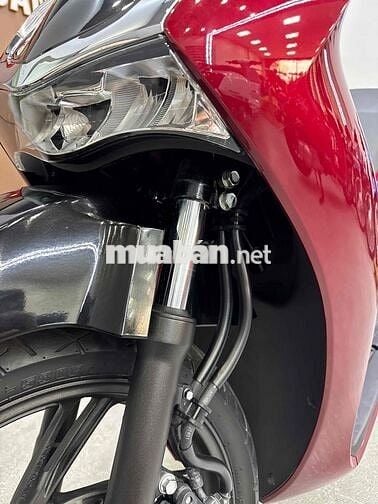 SH125 2023 Đỏ Đen rin odo 3000 km 1 chủ