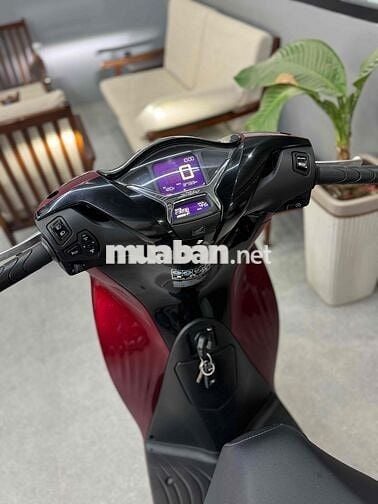 SH125 2023 Đỏ Đen rin odo 3000 km 1 chủ