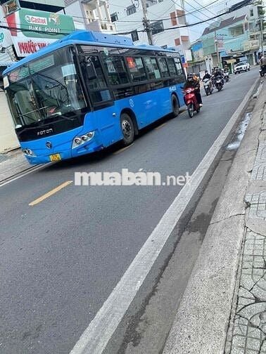 NHÀ MẶT TIỀN RỘNG HÓC MÔN CHO THUÊ