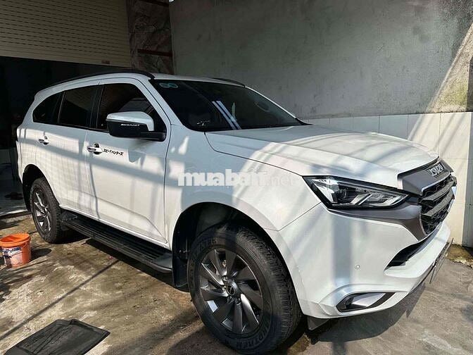 Isuzu Mux 2 cầu bản cao nhất Trắng 42.000km
