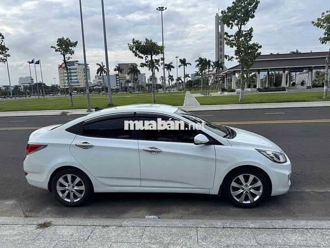 Hyundai Accent 2011 Trắng Tự động Hàn Quốc